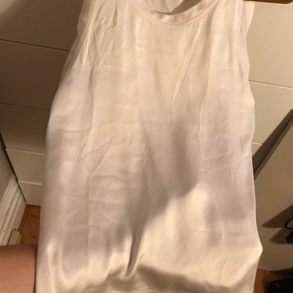 100% Authentic YSL silk cream tank blouse - Picture 7 of 7